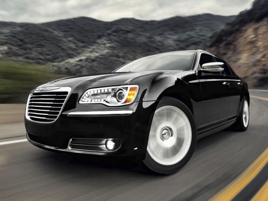  Chrysler 300C 2011 года  (фото 74 из 83)